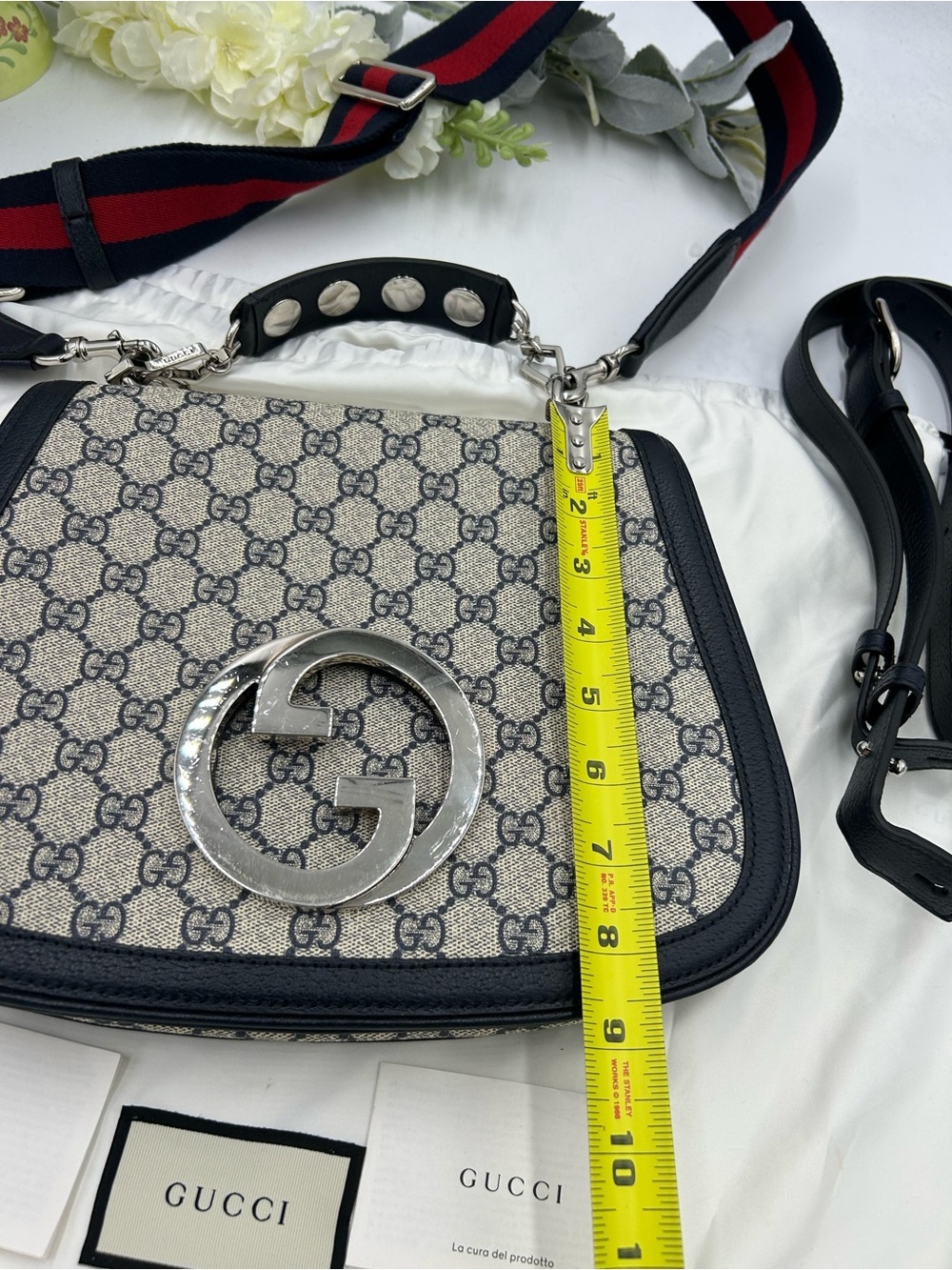 Women's Gucci Blondie iconic GG Supreme canvas shoulder Bag made in Italy - Picture 11 of 16